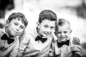 petits garçons lors d'un mariage à Draguignan