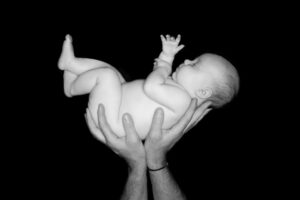 nouveau-ne-bebe-draguignan-45 bébé endormi pour sa séance photo bébé à Draguignan